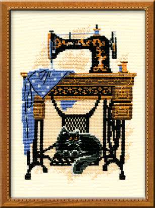 Набор для вышивания крестом «Швейная машинка» (857)